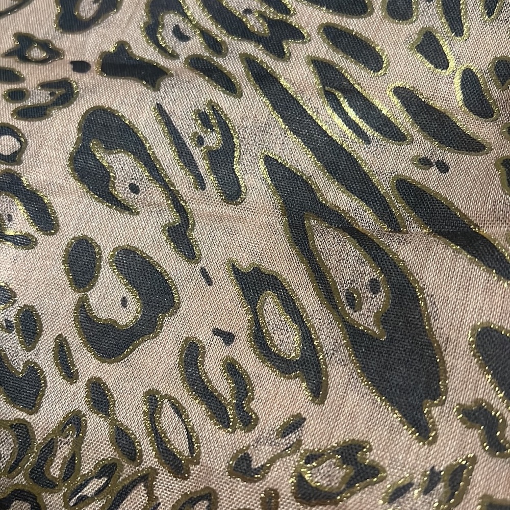 Leopard Scarf - Picture 2 of 2